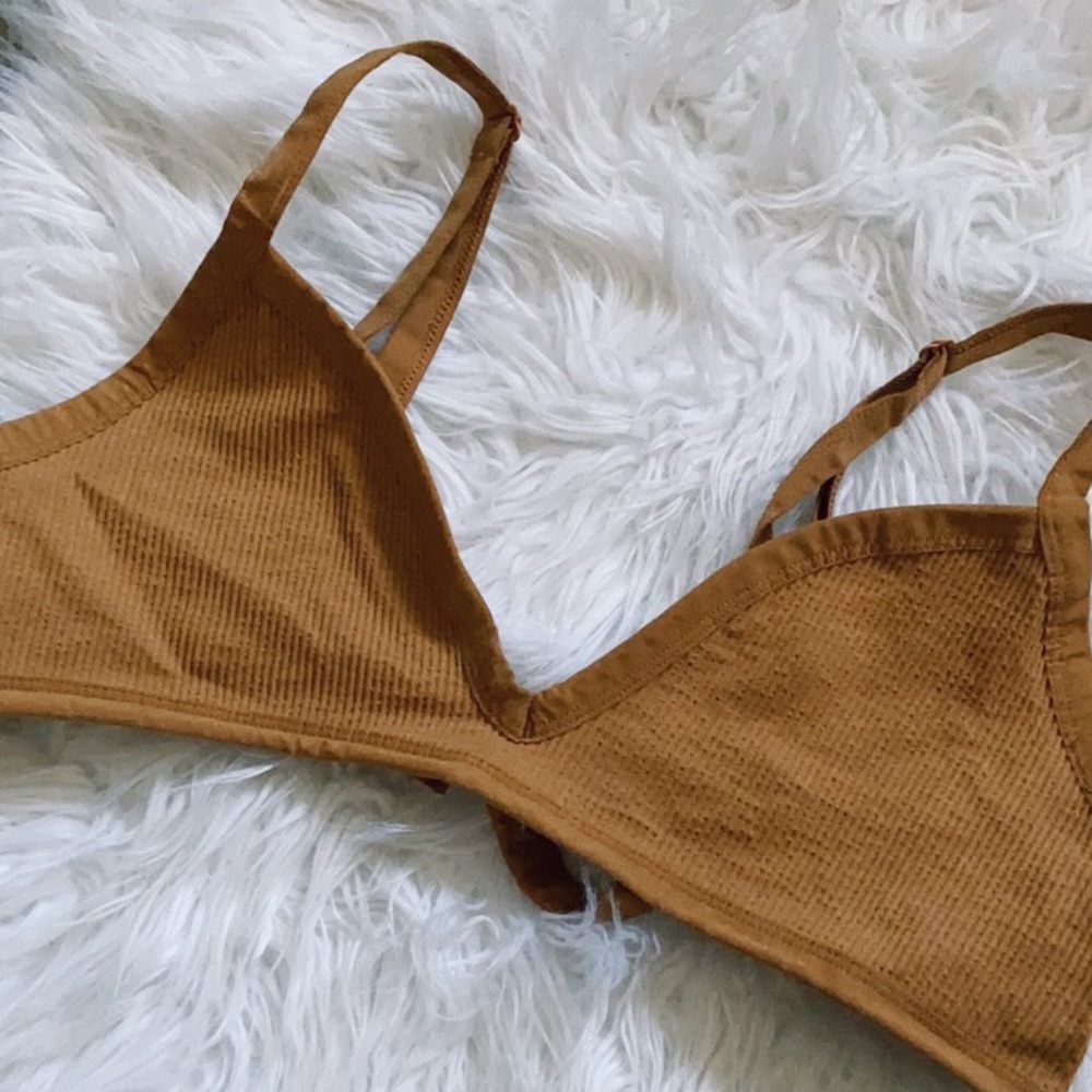 Out From Under Urban Outfitters Lg Bralette